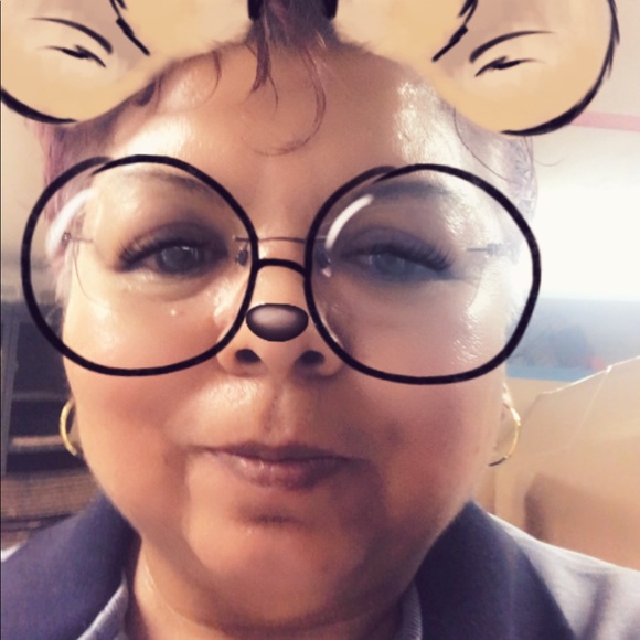 Meet your Posher, Romy - Picture 1 of 1